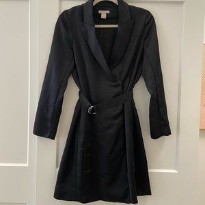 H&M Long sleeve black dress